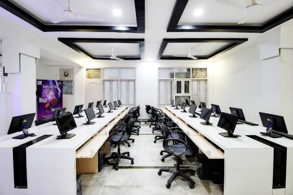 Smart Lab Facility At Global Career Academy